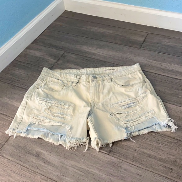 BLANKNYC Denim Denim Shorts - Picture 1 of 5